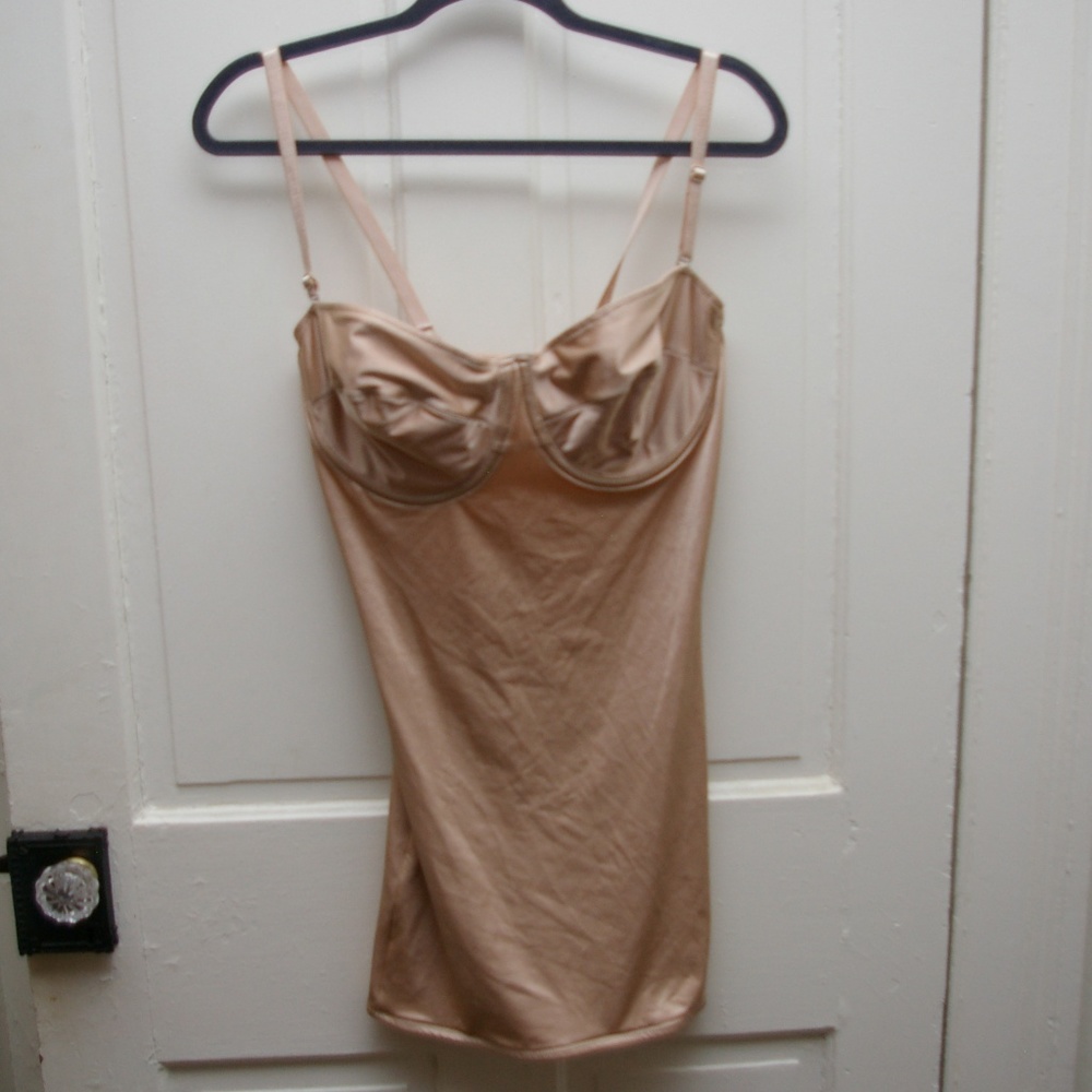Delicates 40D Shaper slip Beige